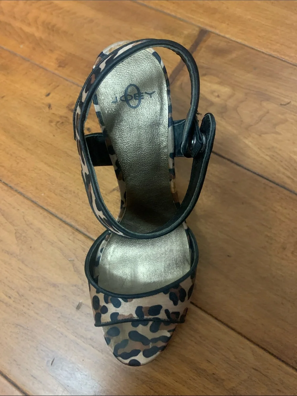 Joey O Animal Leopard Print Women’s Heels size 6 - Preowned